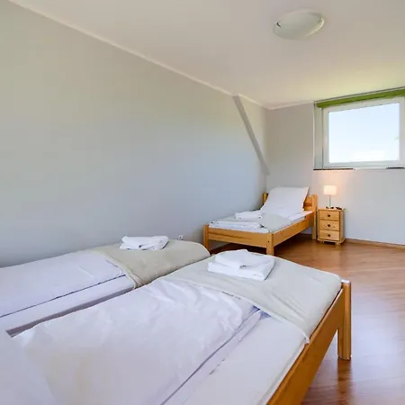 Przy Zalewie * كاميين بومورسكي