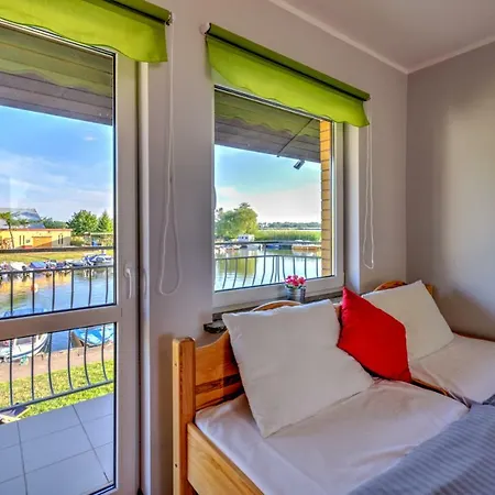 بيت خشبي Przy Zalewie *